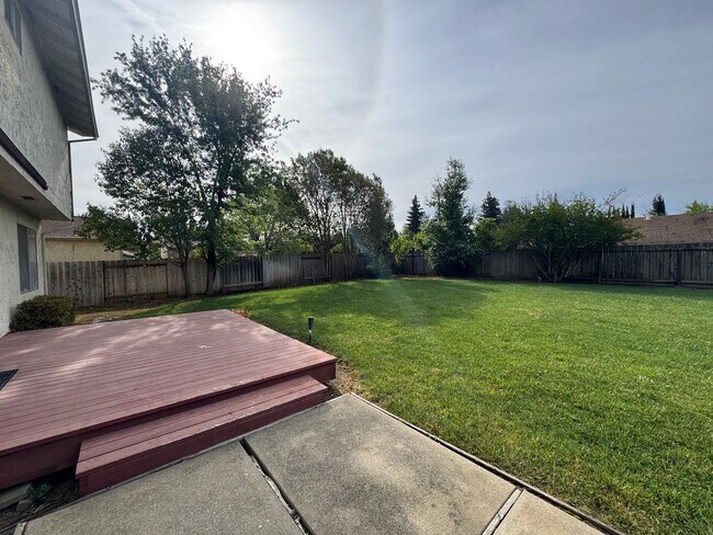 Building Photo - Coming Soon - Beautifully remodeled 5 bed/ 2.5 bath with huge backyard