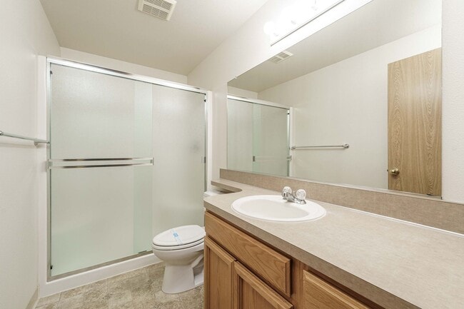 Building Photo - Bright Single-Level Vancouver Home with Garage, In-Unit Laundry, and Private Patio