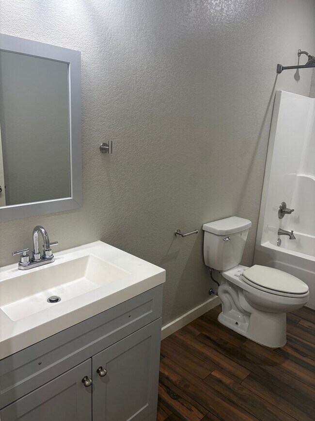 Building Photo - 3 bedroom and 2 bathroom house built in 2020