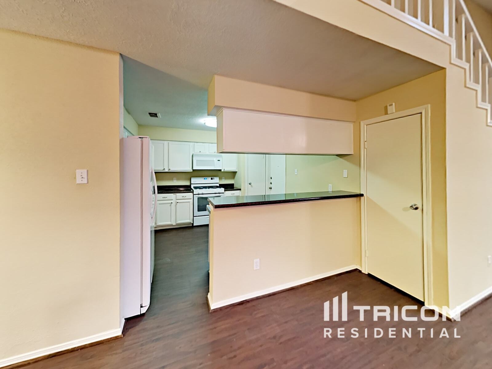 Building Photo - 943 Somercotes Ln
