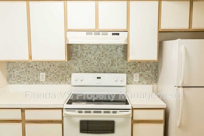Building Photo - 2206 Antigua Pl