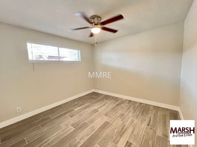 Building Photo - Updated 2 bedroom apartment in Tempe close to ASU!