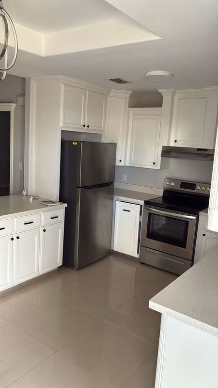 Building Photo - 813 Blue Quail St