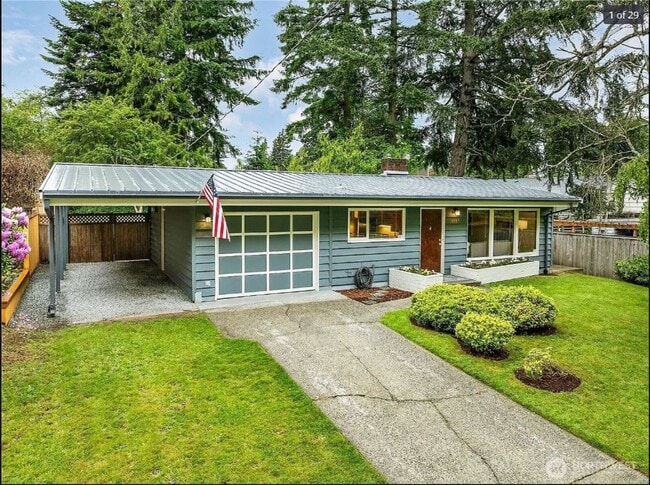 Primary Photo - Shoreline Rambler