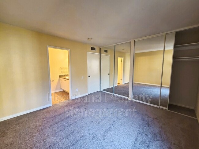 Building Photo - 17105 W Bernardo Dr