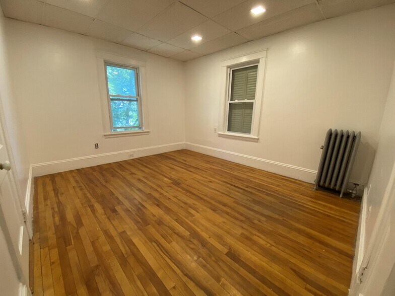 Building Photo - 51 S Lenox St