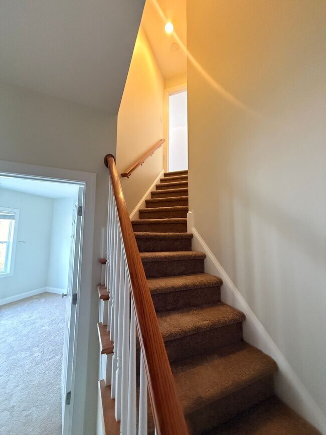Building Photo - 2628 Coulter Pl