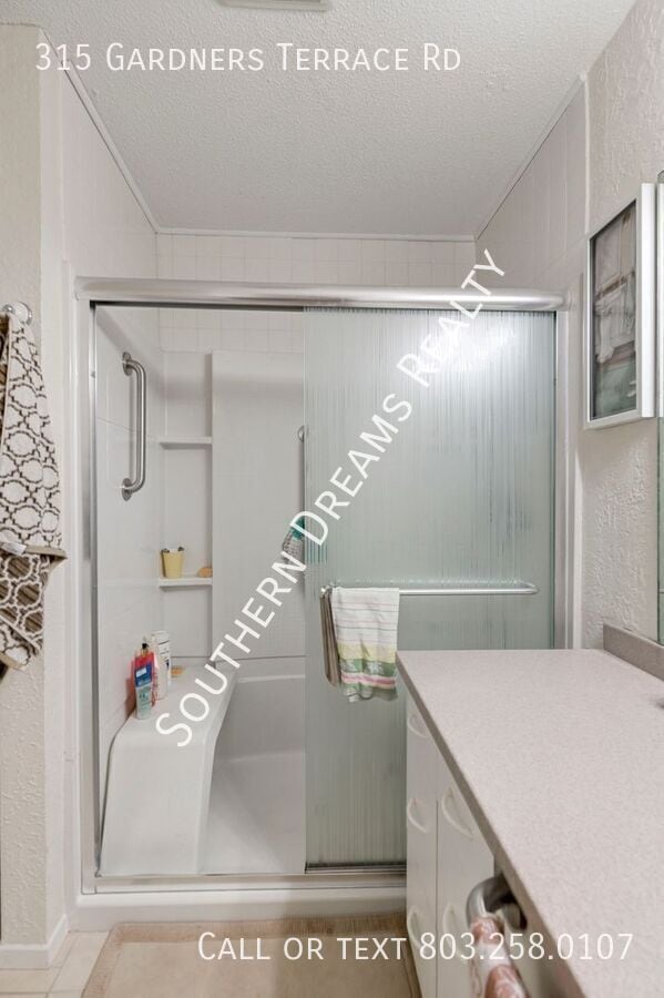 Building Photo - 315 Gardners Terrace Rd