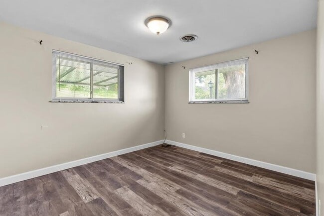 Building Photo - 9105 Brownridge Dr