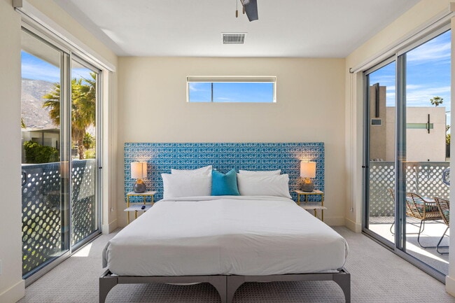 Building Photo - 191 The Riv