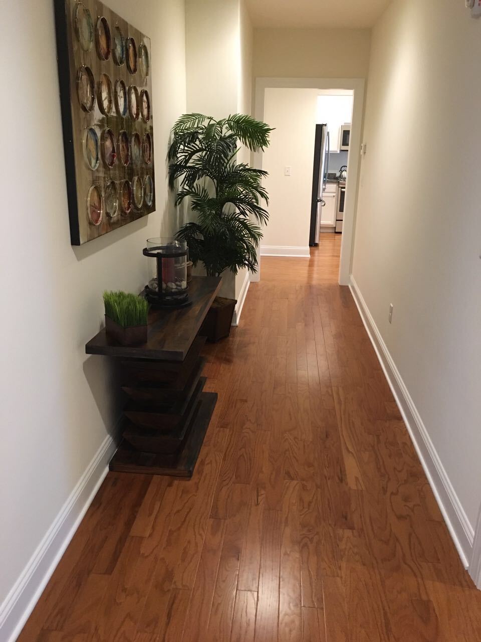 Building Photo - 8 Sherwood St