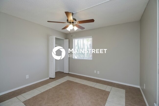 Building Photo - 4 Bedroom Pet-Friendly Home in Phoenix, AZ with Main Street Renewal