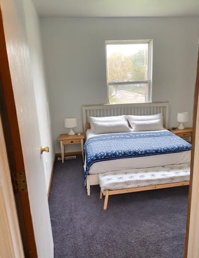 Building Photo - A beautifully updated single-family home