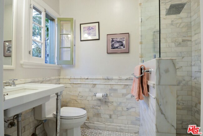 Building Photo - 6717 Whitley Terrace