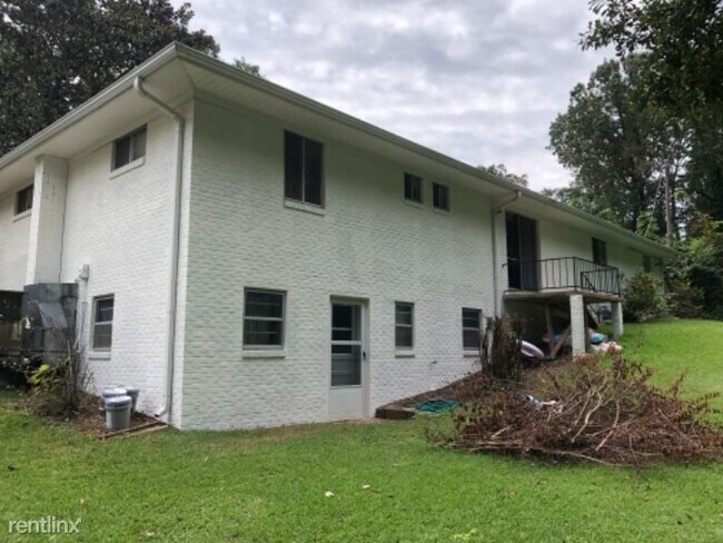 Building Photo - 3 br, 2 bath House - 307 Willow Rd