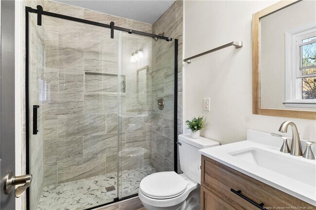 Building Photo - 503 Bobwhite Ct