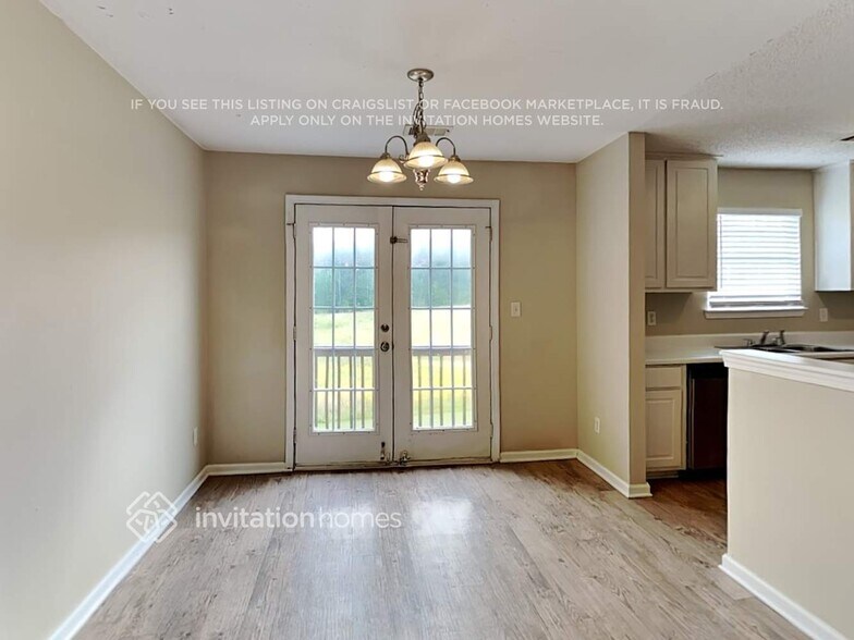 Building Photo - 445 Buffington Dr