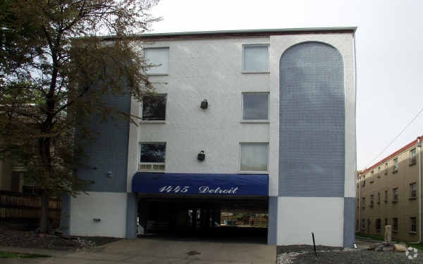 Building Photo - 1445 Detroit