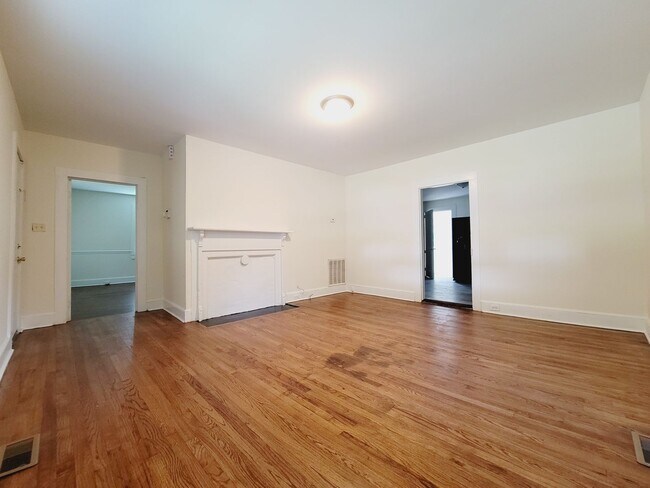 Building Photo - 2 bedroom in the heart of Gastonia