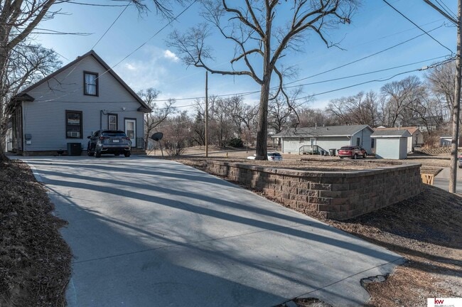 Building Photo - 3736 Decatur St