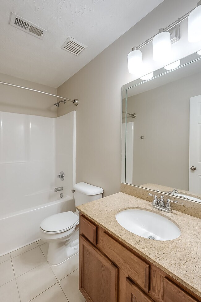 Building Photo - 2481 Crescenzio Way
