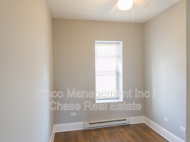 Building Photo - 113 N Hickory St