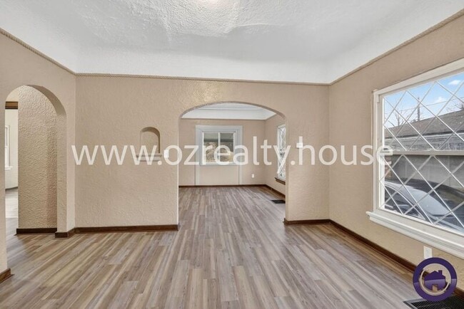 Building Photo - 1766 Milburn Ave