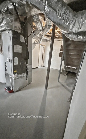 Building Photo - 1816 Doman Cir