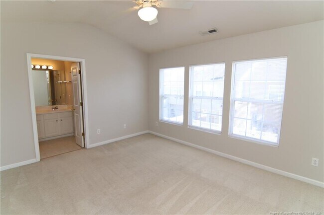 Building Photo - 5132 TwelvePole Dr