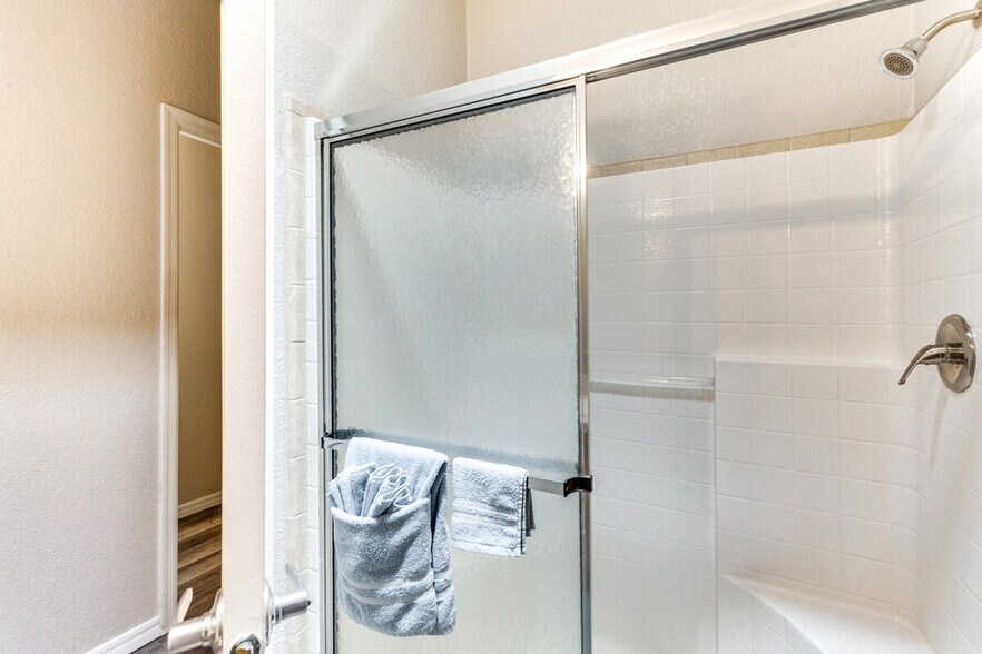 Building Photo - 10650 S Avenida Compadres