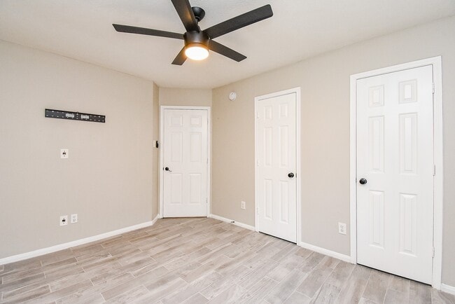Building Photo - 23122 Beech Canyon Dr