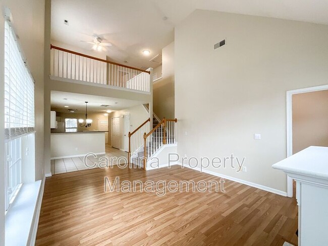 Building Photo - 217 Arlington Downs Blvd
