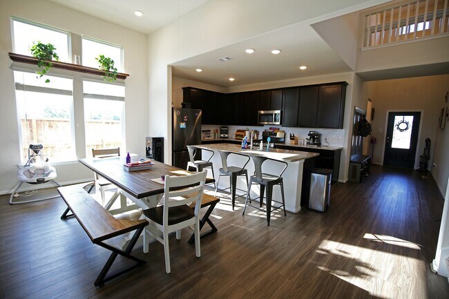 Building Photo - 12139 Wooden Mill Ln