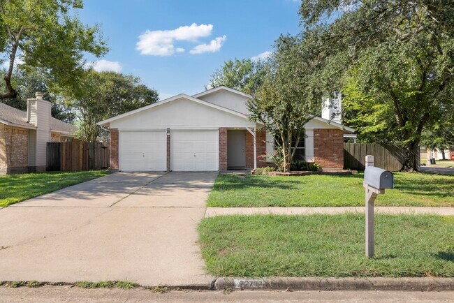 Primary Photo - 22727 Smokey Hill Dr