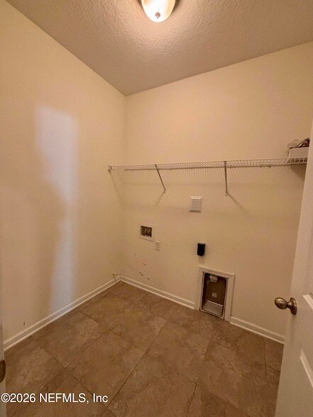 Building Photo - 15730 Spotted Saddle Cir