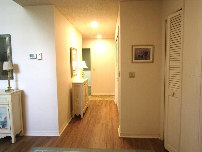 Building Photo - 5626 Pipers Waite