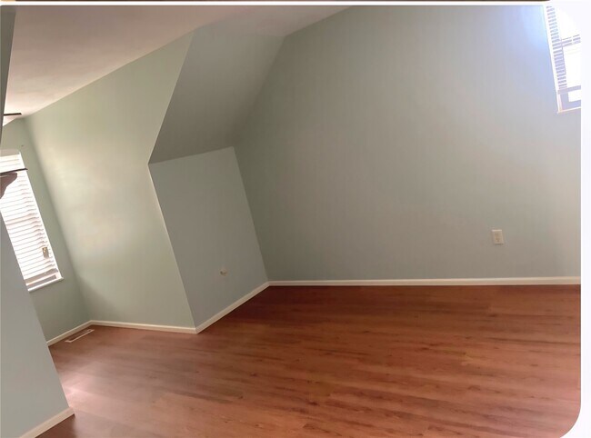 Building Photo - 961 Villa Gran Way