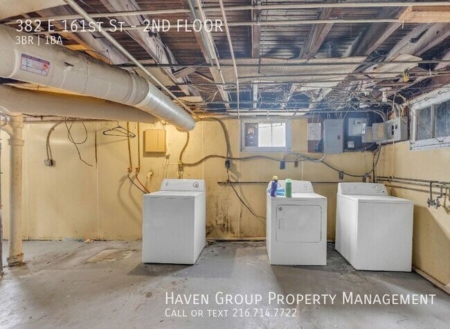 Building Photo - 382 E 161st St