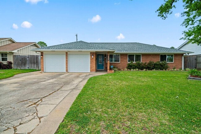 Primary Photo - 2407 Willowby Dr