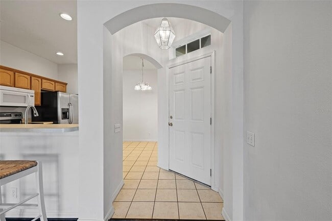 Building Photo - 4121 Key Thatch Dr