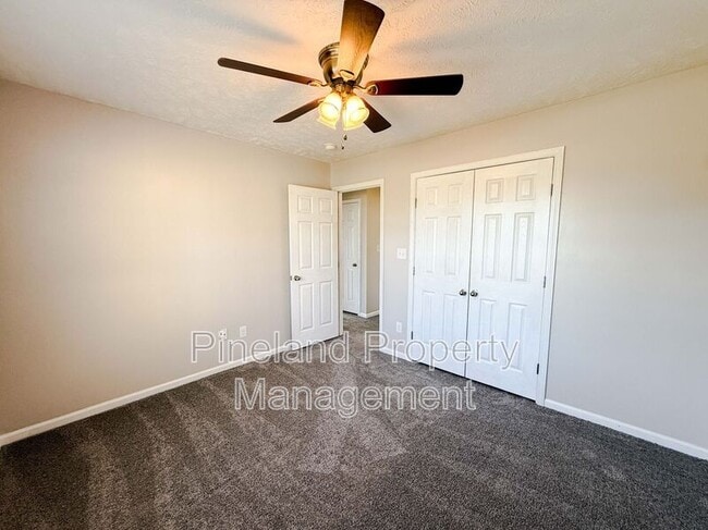 Building Photo - 1904 Yellowbrick Rd