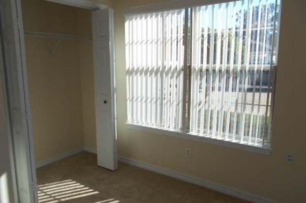 Building Photo - 2232 Trailwood Dr