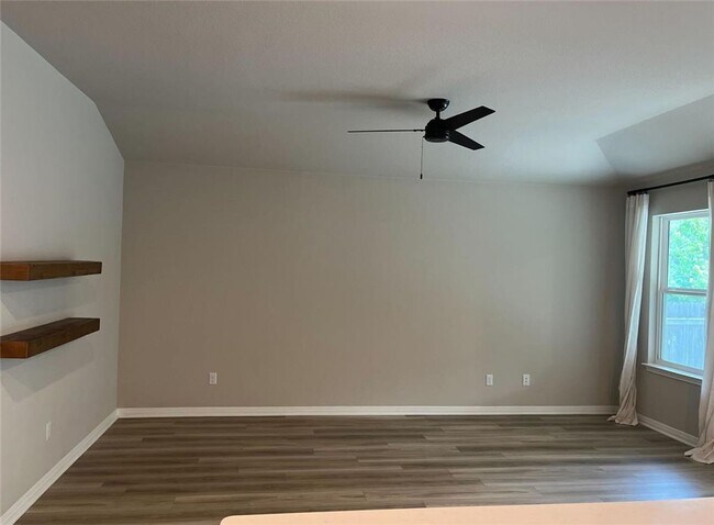 Building Photo - Charming 1-story home in South Austin!