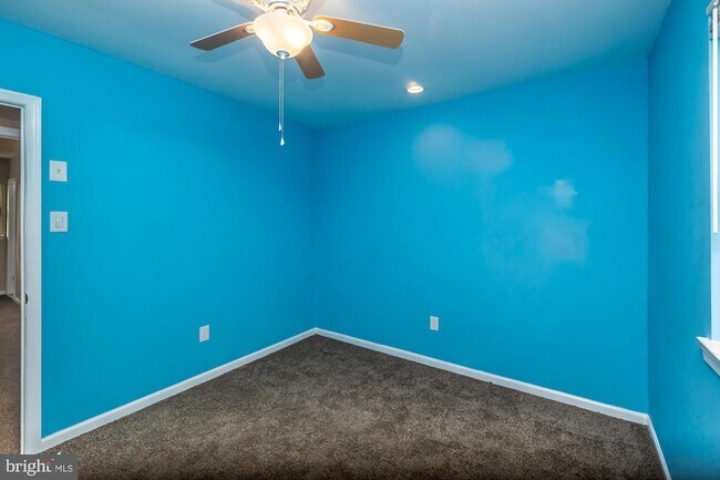 Building Photo - 3204 Norma Dr