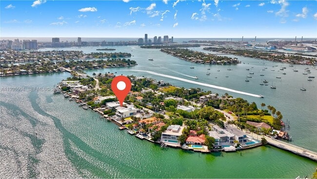 Building Photo - 1277 N Venetian Way