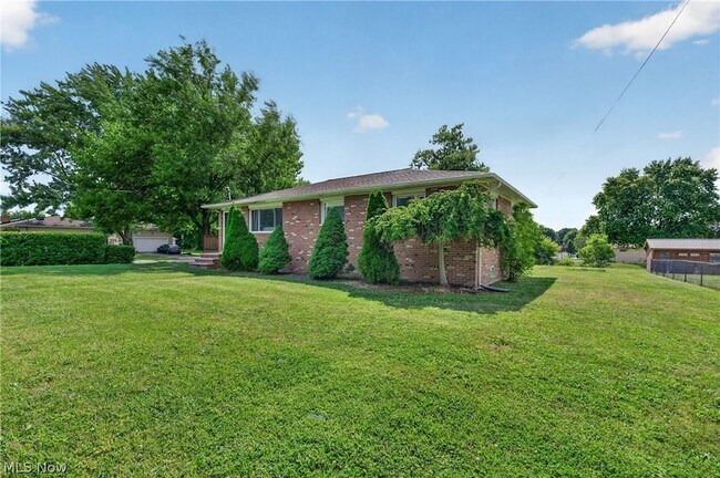 Building Photo - 1626 S Carpenter Rd