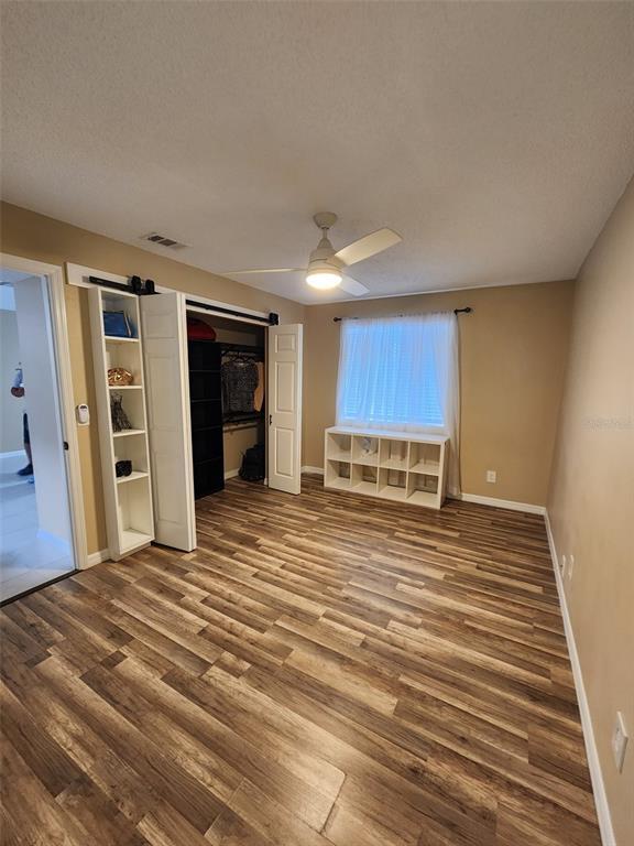 Building Photo - 211 Thorntree Pl