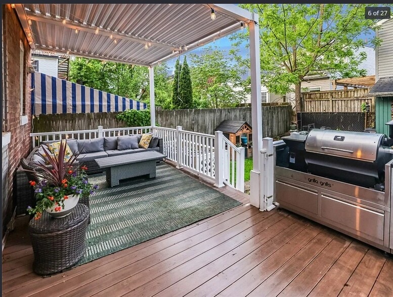 Back patio - 347 Spahr St