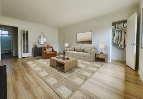 Interior Photo - 3135 Durango Ave