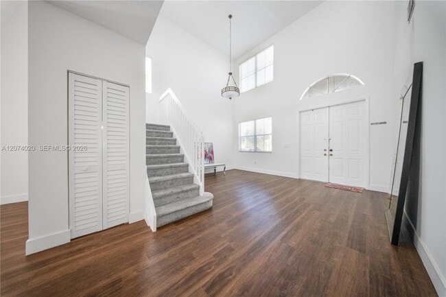 Building Photo - 13867 SW 38th Terrace